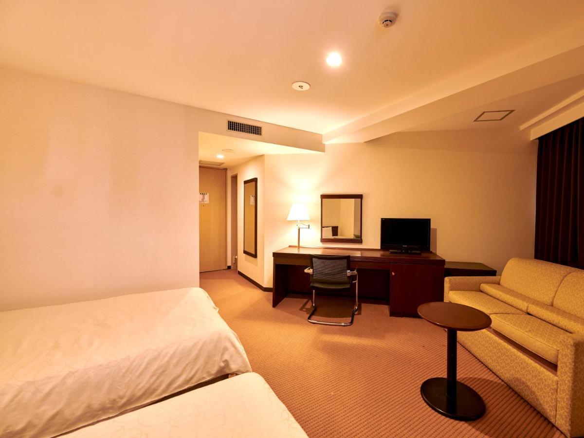 Hotel Courtland Ναγκάνο Εξωτερικό φωτογραφία